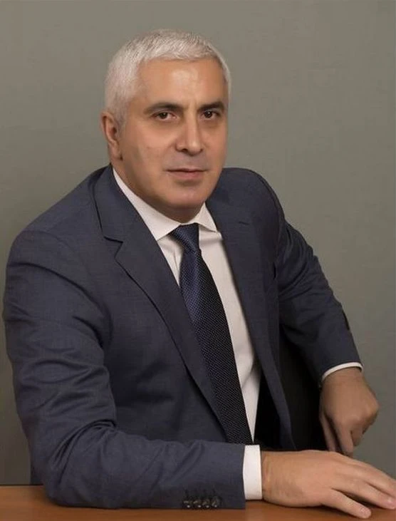 Поздравляю Марата Камболова с назначением на должность Председателя Правительства Республики Южная О