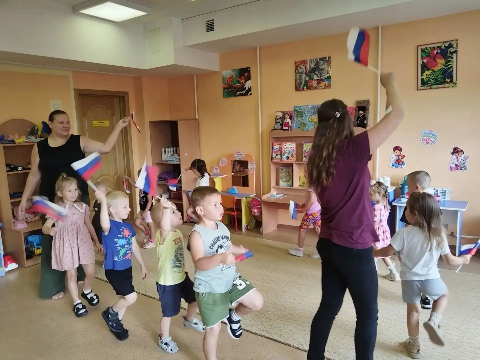 Разновозраст ная группа  "Солнышко".