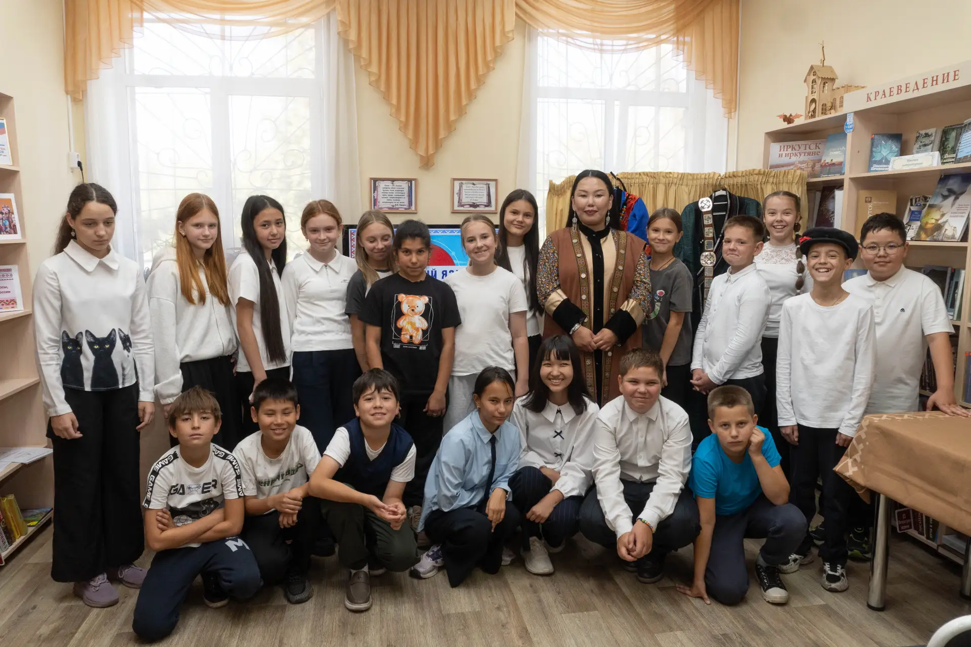 🇧🇬 Сегодня, в День языков народов России, в Жилкинской библиотеке Иркутска прошло мер...