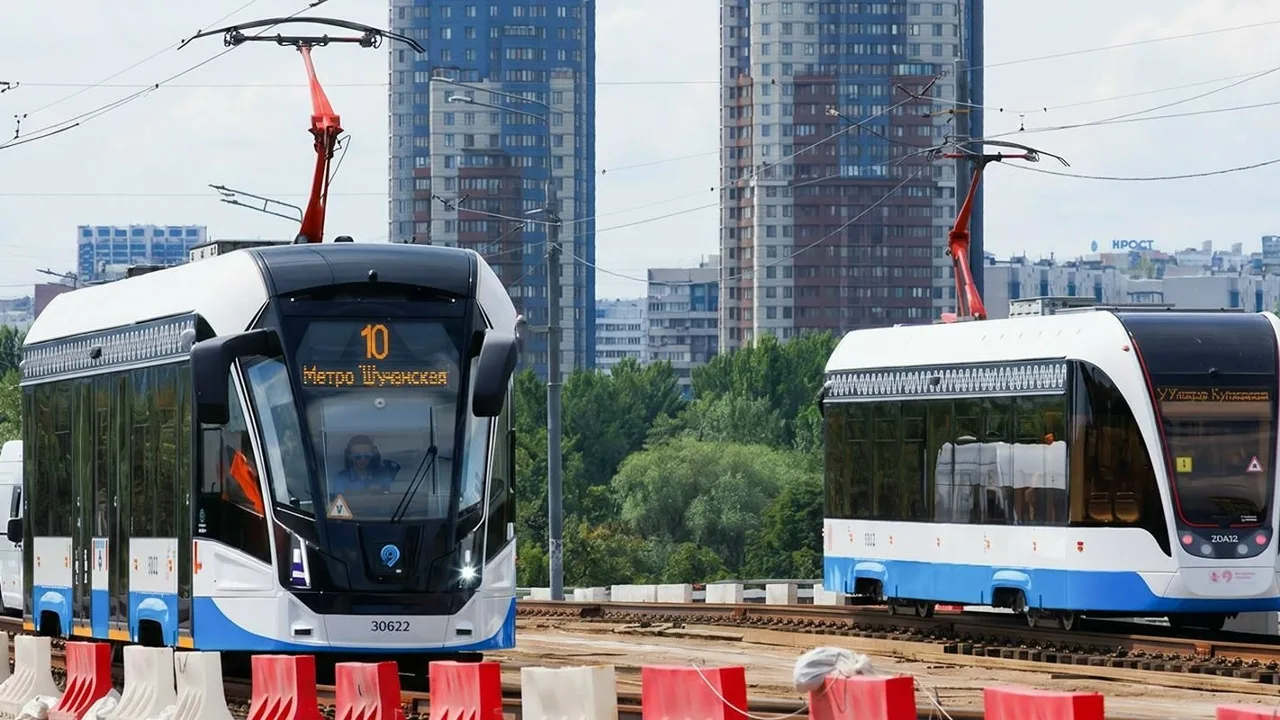 ✅На Строгинском мосту укладывают бесстыковые рельсы: шум снизится на 30%