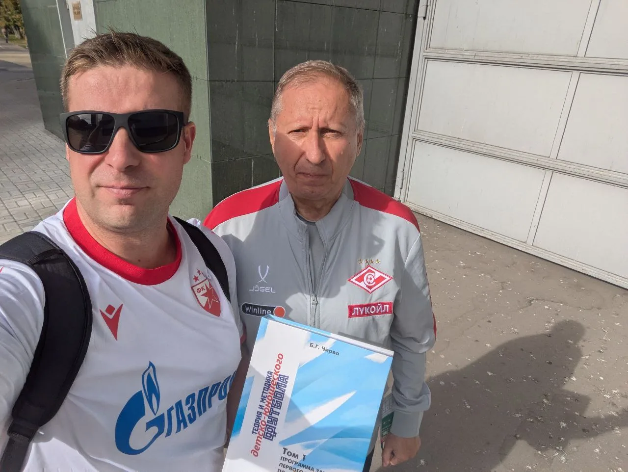 "Очень похоже на самый топ, который есть у нас в России для самого маленького возраста".
Вот так дол