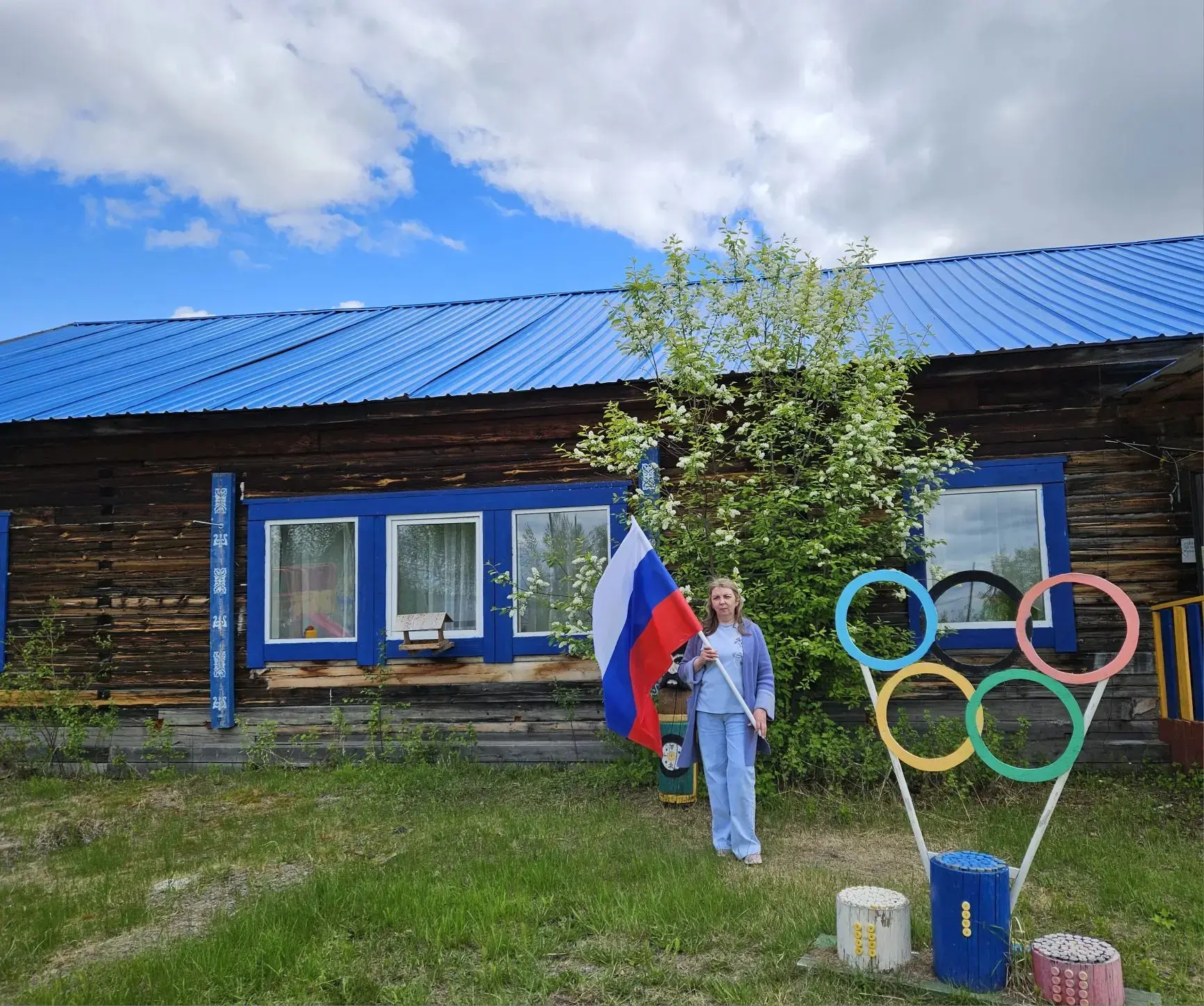 🤍💙❤️
Наш детский сад — за Россию! 
Участие в акциях: 
«Окна России» и «Флаги России»

В преддверии