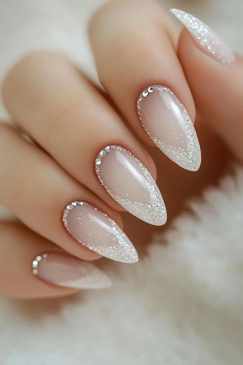 💍 Свадебный маникюр: вечная классика или нежный тренд?