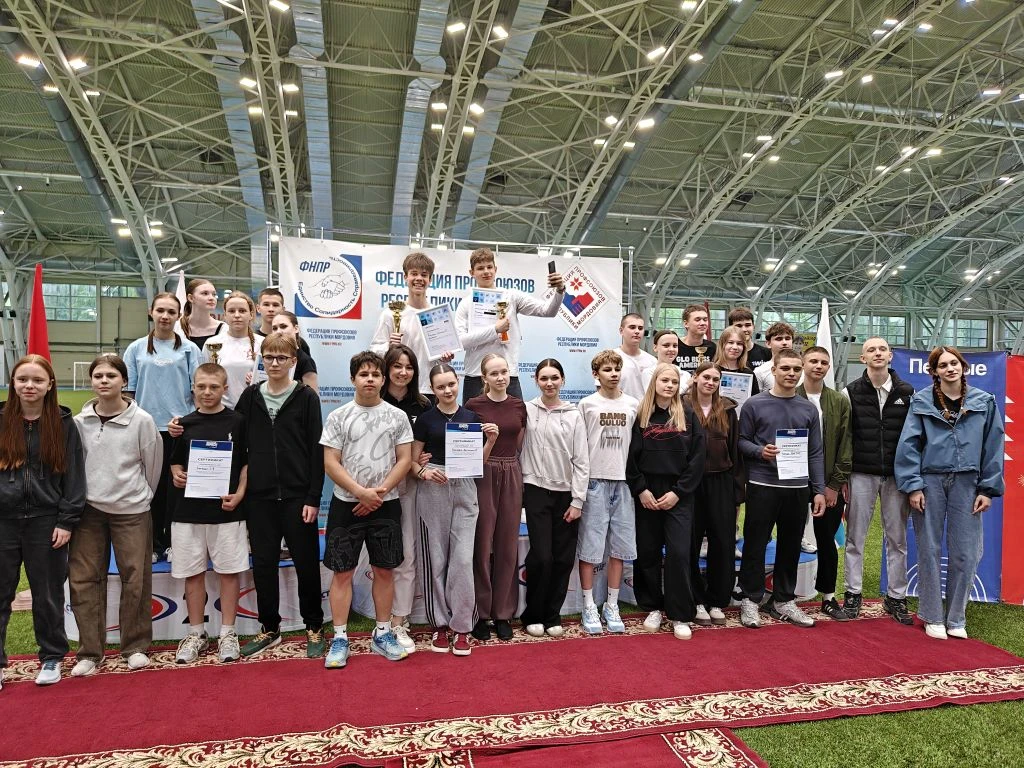 Спорт — это жизнь! Наши «Первые» в деле! 🏃🏼‍♂️  В минувшую пятницу команда нашего лицея приняла учас