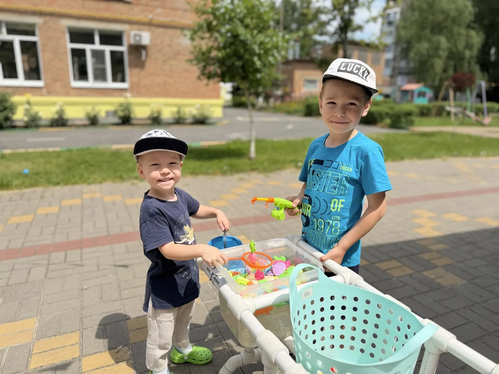 Лето в детском саду — это не просто смена сезона, а самое настоящее приключение, наполненное смехом,