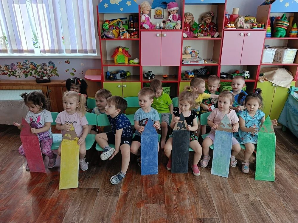 День цветных карандашей отмечается ежегодно 16 марта.