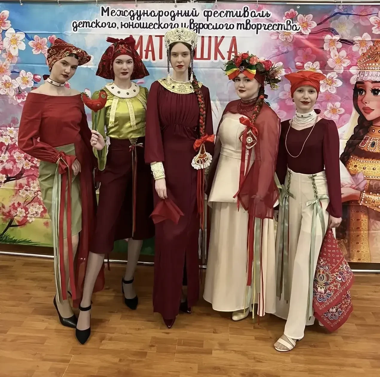 #ФакультетСКТ #ДостиженияТГИК  ✨🌟 Студенческий театр моды «Селена» группы СПО  СКД «Карьеристы» под 