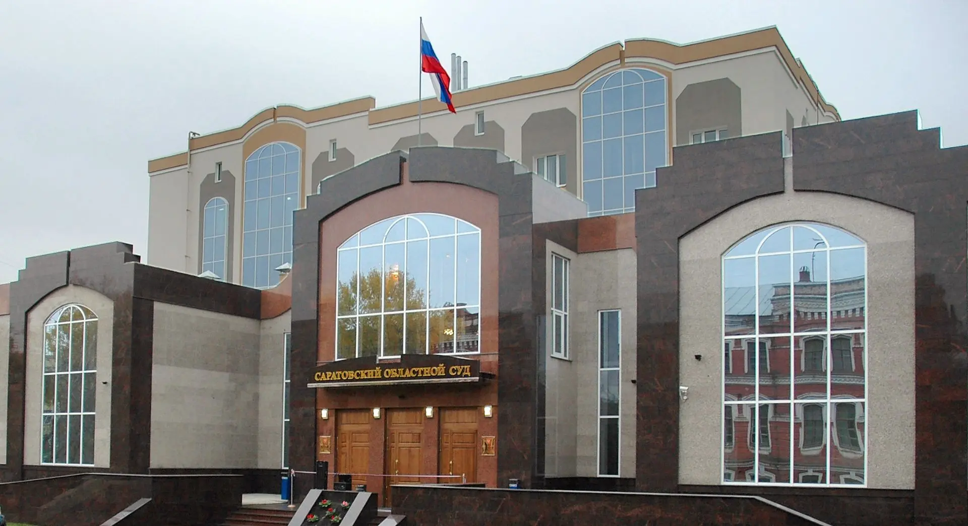 Злоумышленники выдавали себя за сотрудников полиции: Саратовский областной суд рассмотрел жалобу на 