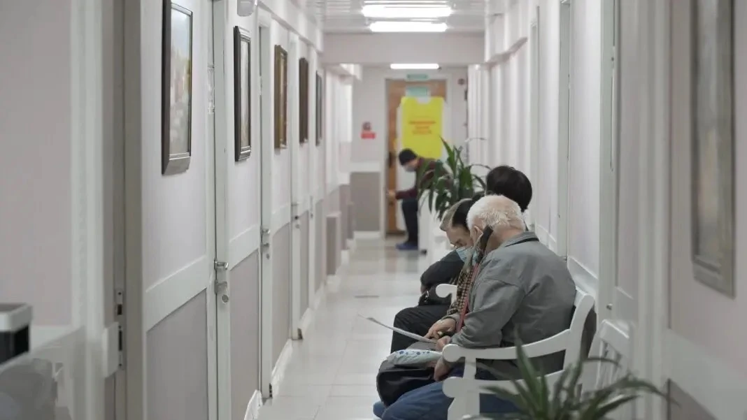🏥 Около 60 единиц передового оборудования поступит в медучреждения Якутии   Наибольший объем финанси