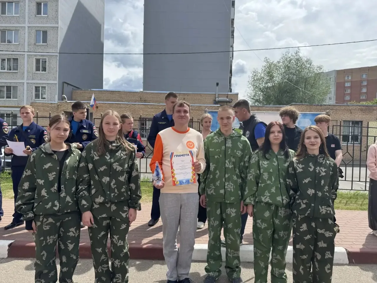 💪🏻ПОЖАРНО-СПАСАТЕЛЬНЫЕ СОРЕВНОВАНИЯ🔥  Ещё один повод для гордости за наших ребят. Участники отрабаты