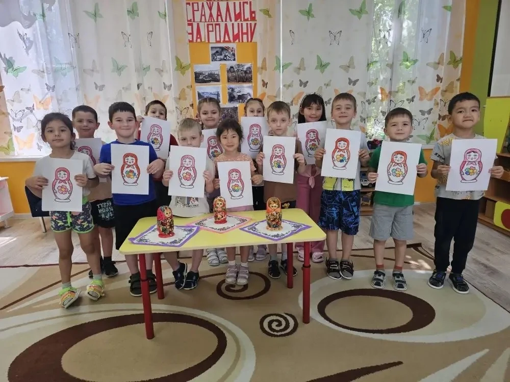 🎨 Сегодня в группе №4 — Музей «Русской матрёшки»!