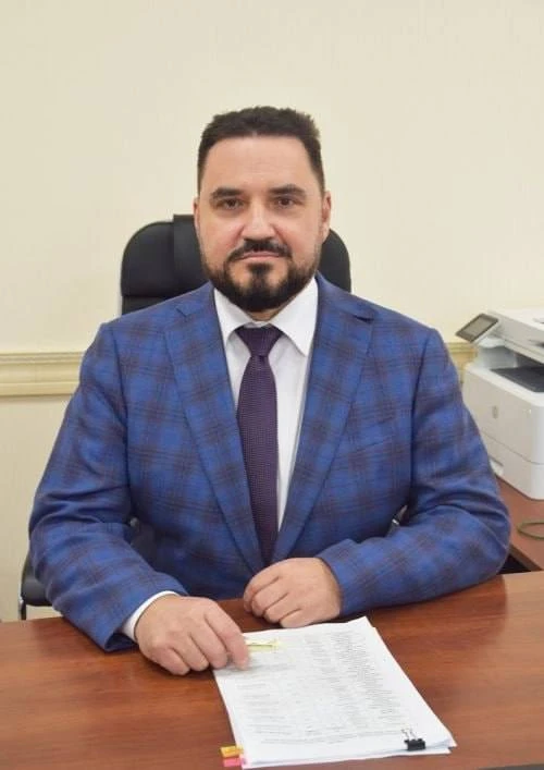 Главу администрации Токсовского городского поселения в Ленобласти задержали за взятку. ...