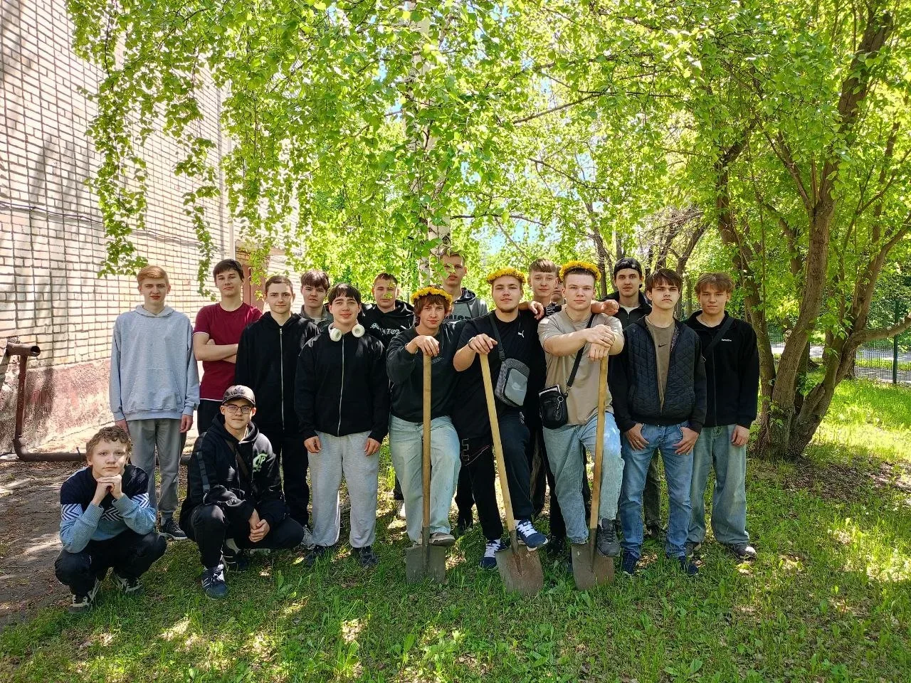 Экологический десант группы ТМ-251: вклад в будущее Алтая