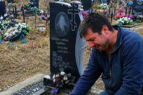 Артём погиб два года назад — молодым, в двадцать четыре. Родители не могли с этим смири...