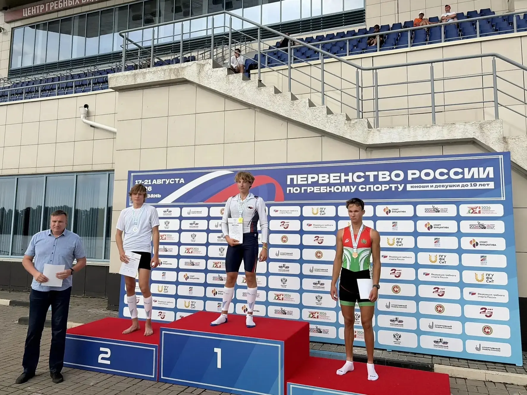 🥇 Саратовские гребцы завоевали золото и бронзу на первенстве России