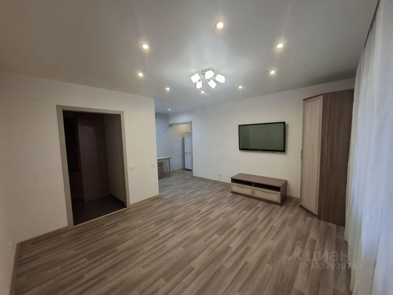 Сдам без посредников: 1-комнатная квартира, 47м²