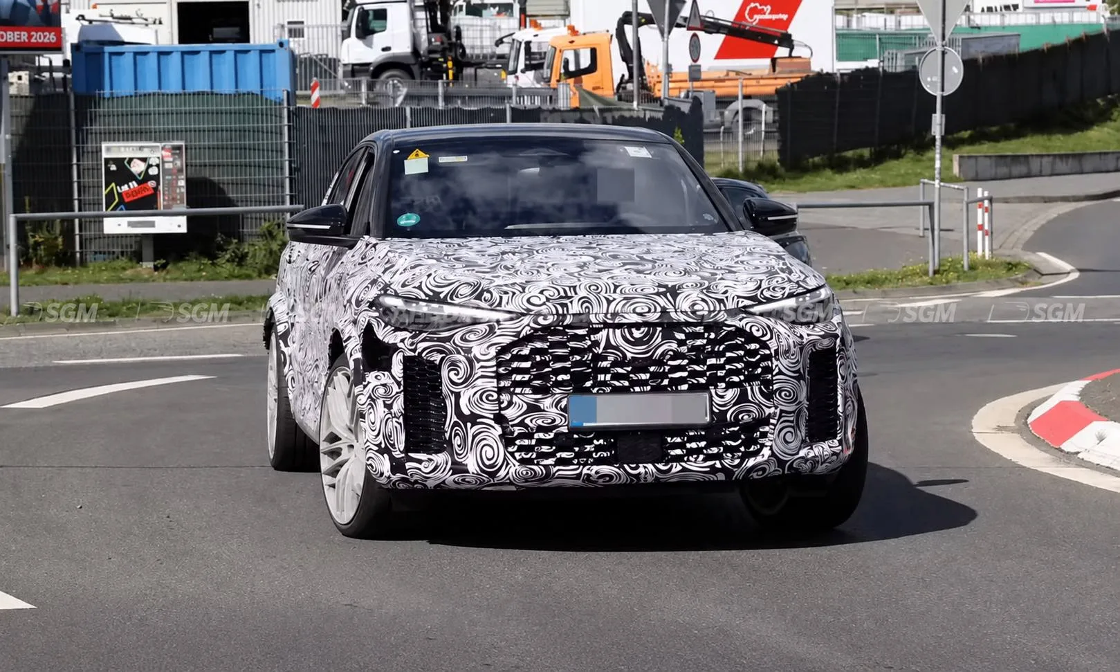 🚘 У Q5 впервые появится полноценная RS-версия. И сразу примерно на 630+ сил