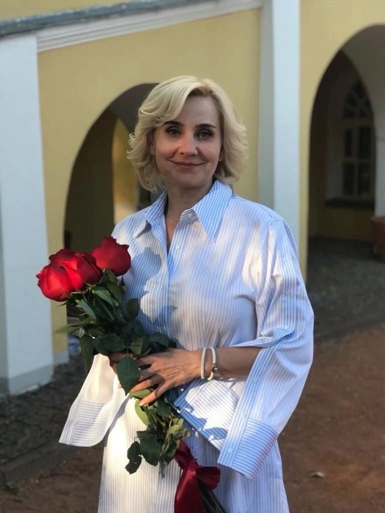 Уважаемая Ефимова Ольга Васильевна! 👩‍🏫✨
От лица учеников и родителей 8‑х классов хотим искренне в