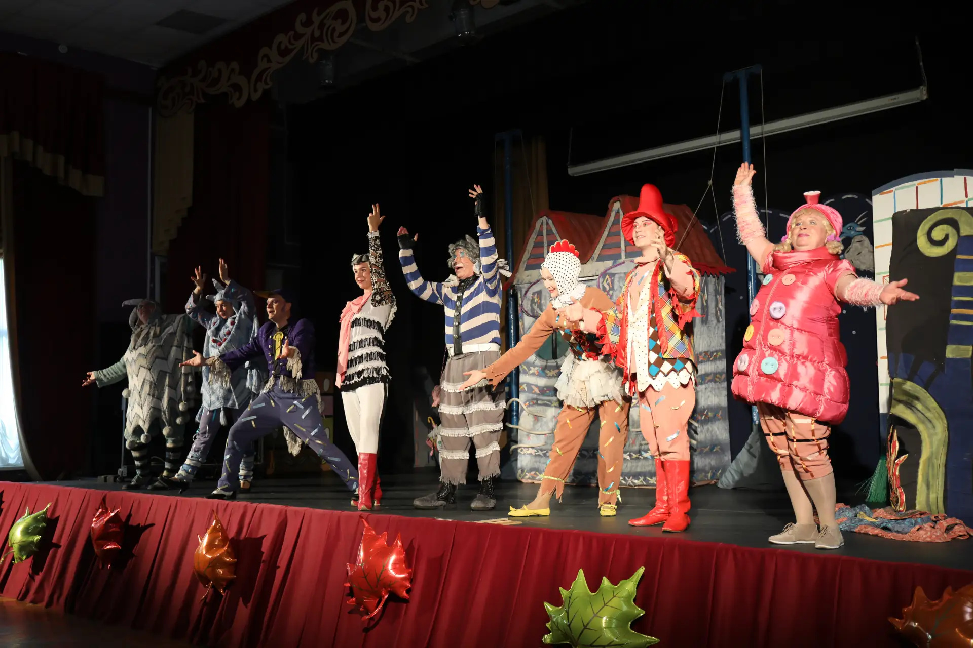 🎭🎁 Подарок первоклассникам!