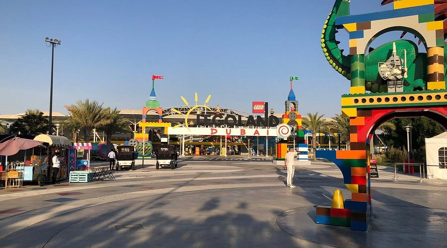 🎢 ДУБАЙ — ЭТО НЕ ТОЛЬКО ШОПИНГ, БАССЕЙНЫ И «ДАВАЙ ЕЩЁ ОДНУ ФОТОЧКУ НА ФОНЕ БУРДЖ-ХАЛИФ...