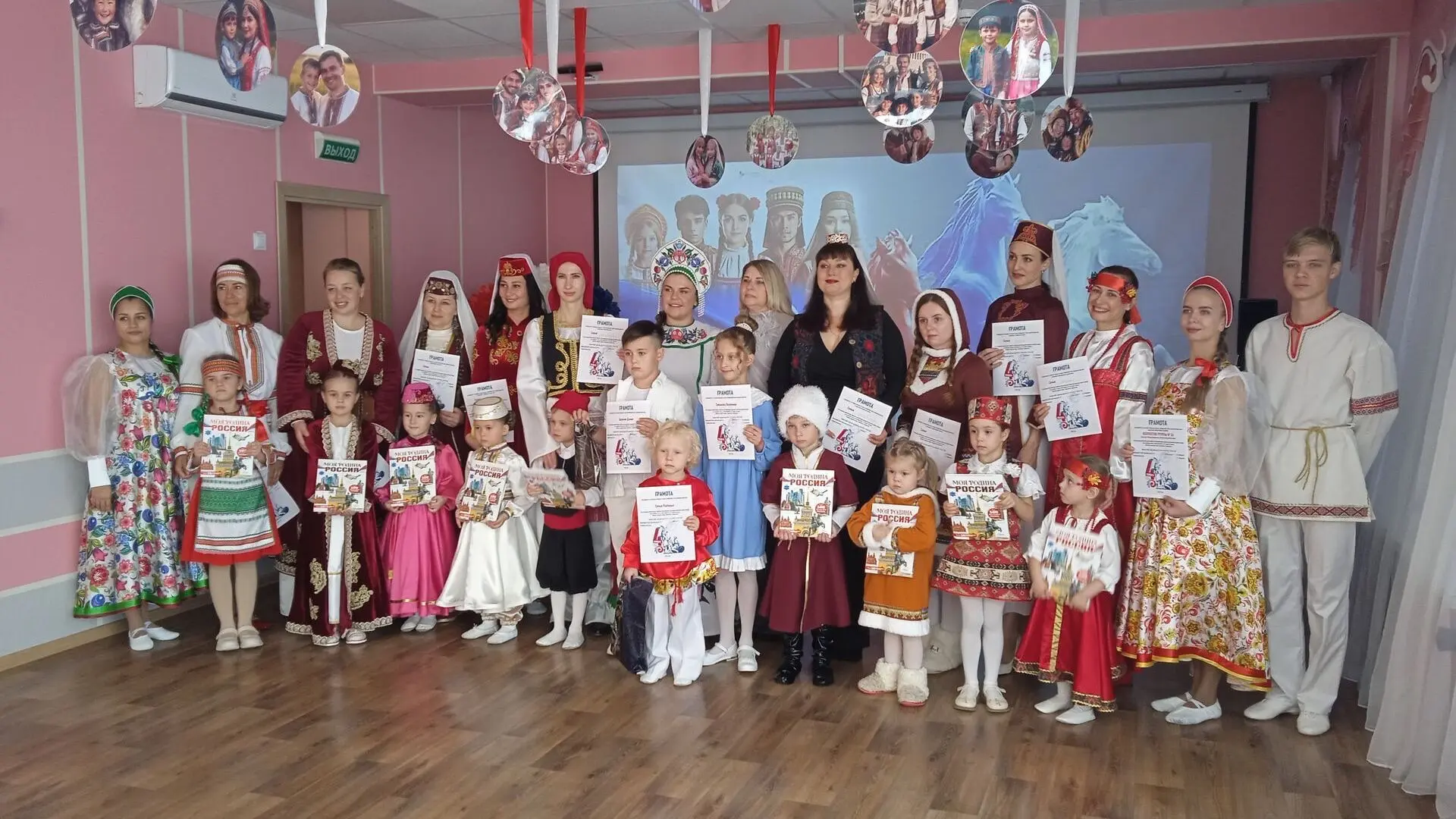 ❗️Встречаем Год дошкольного образования 🧑‍🧒‍🧒  В 2026 году родителей детей в возрасте от 0 до 7 лет,