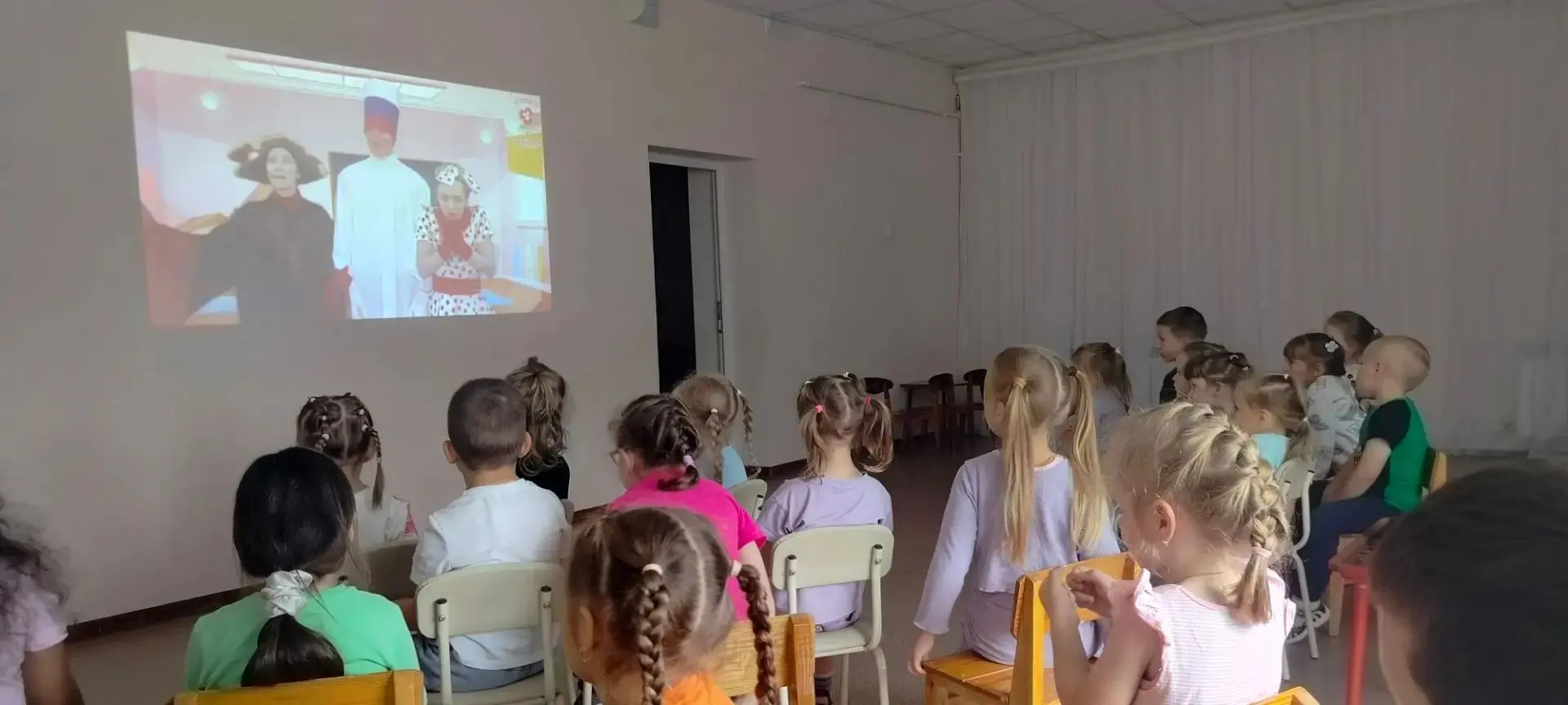 🎭Премьера в нашем детском саду: «Моя Россия» на большом экране! 🎉