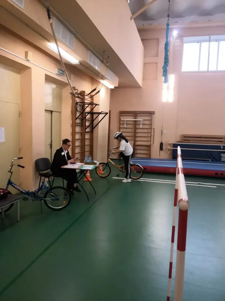 🚦 Районный  этап конкурса «Безопасное колесо»: выступление отряда ЮИД «Светофорик» 🚦 15 апреля прошё
