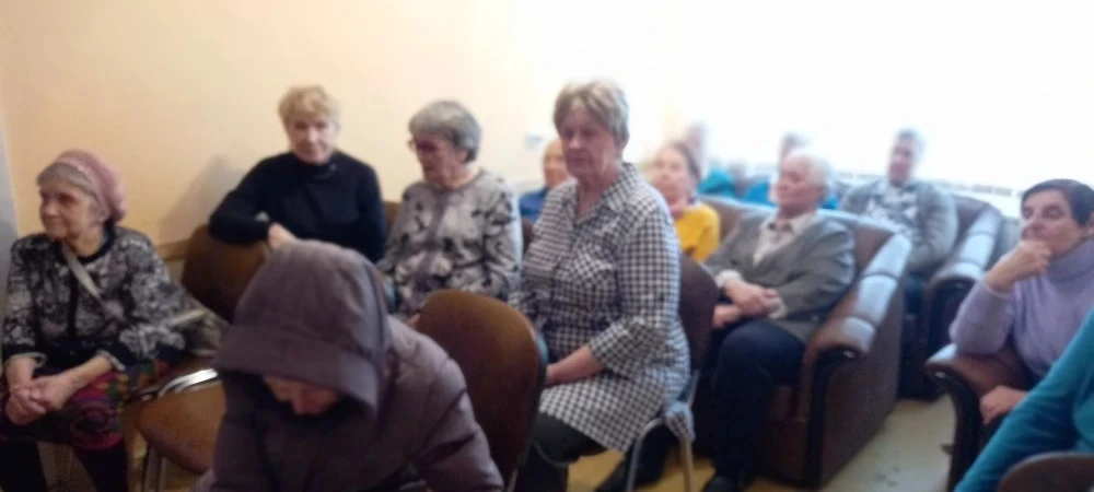 Сегодня в Псковском доме ветеранов прошел инструтаж с проживающими по соблюдению мер по...