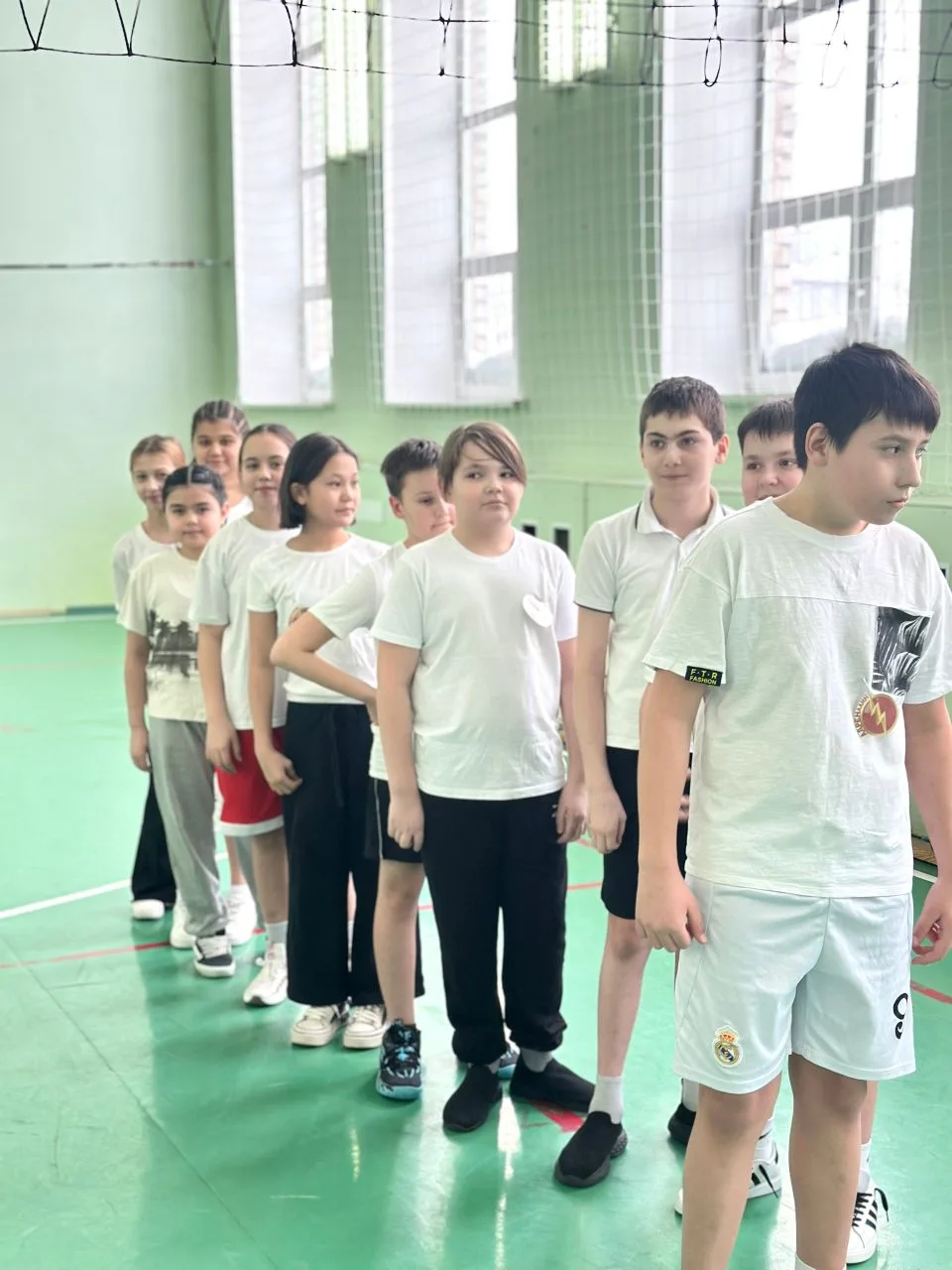 💪🇷🇺Вчера в нашей школе прошла спортивная эстафета  «Этнические игры» среди учащихся 5-х классов в ра