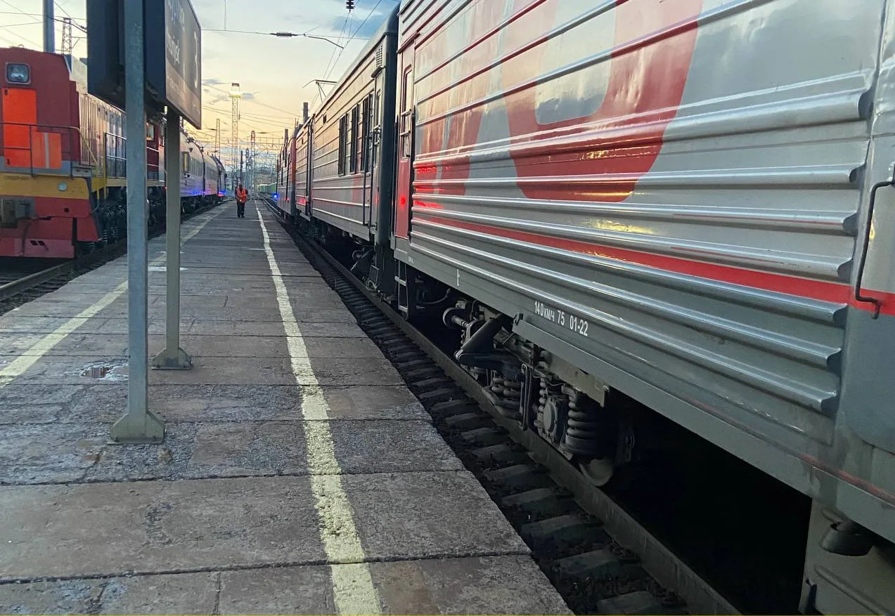 ОТСТРАНЕНИЕ БЕЗ ПРИКАЗА И ДЕНЕГ | В ХАБАРОВСКЕ БЕРЕМЕННУЮ ПРОВОДНИЦУ ОТСТРАНИЛИ И ОСТАВ...