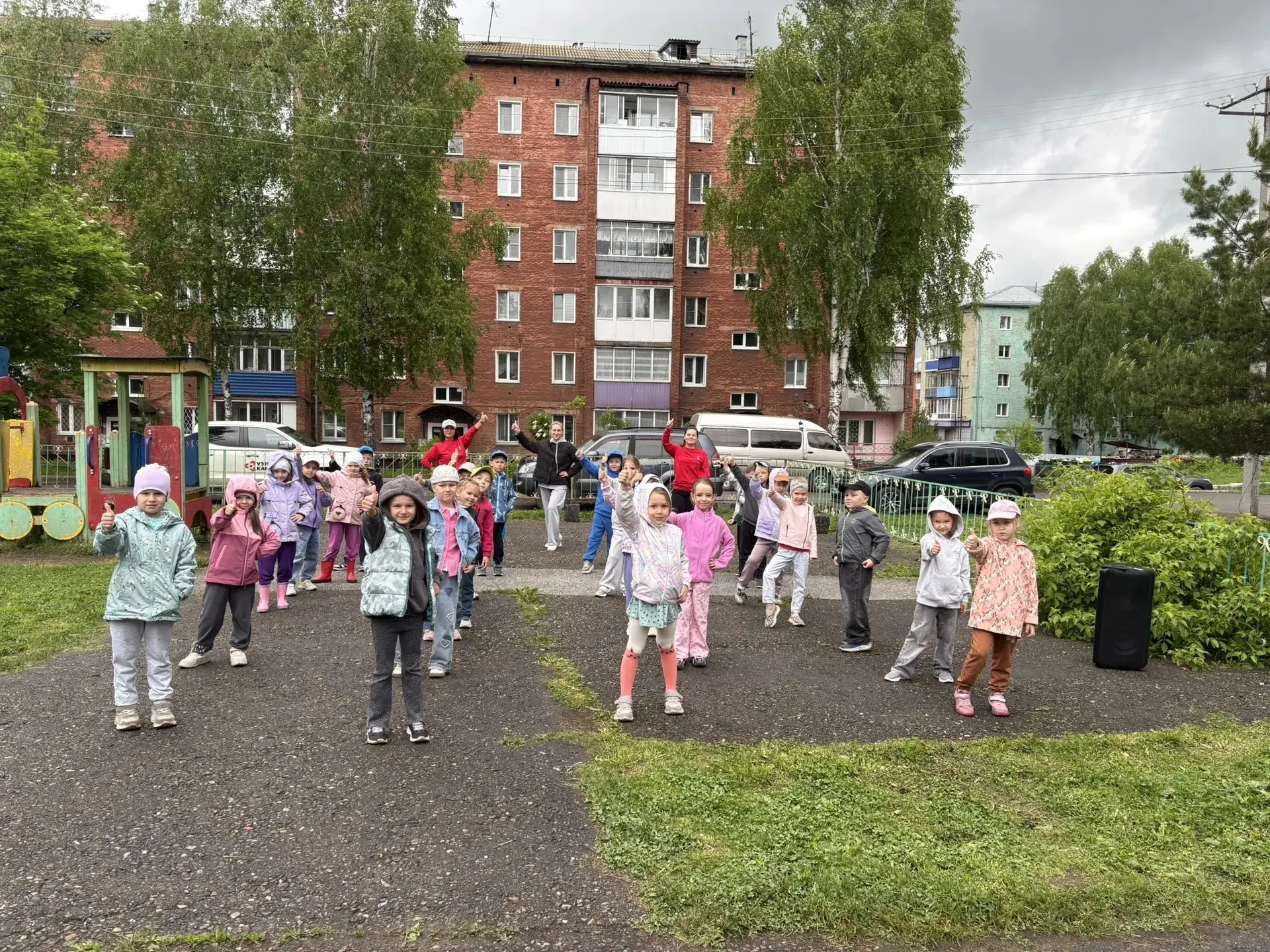 На одной волне 🌊 «Зарядка с соседями»