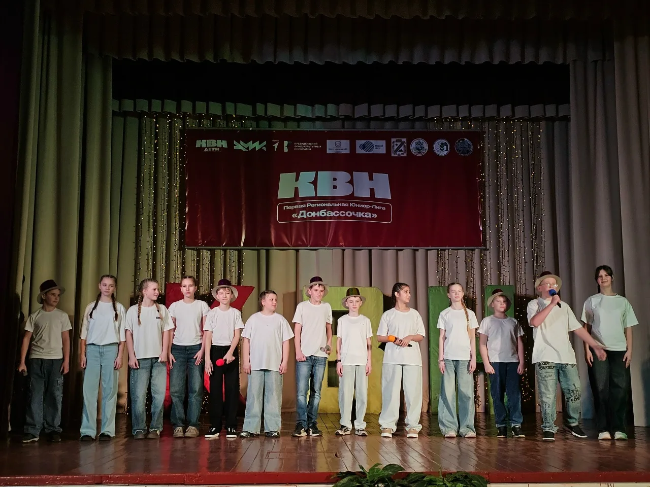 🎉Полуфинал "Донбассочки": Юниор-лига КВН зажигает таланты! 🎉  💖 Команда КВН "Вот это прикол" из ГБОУ