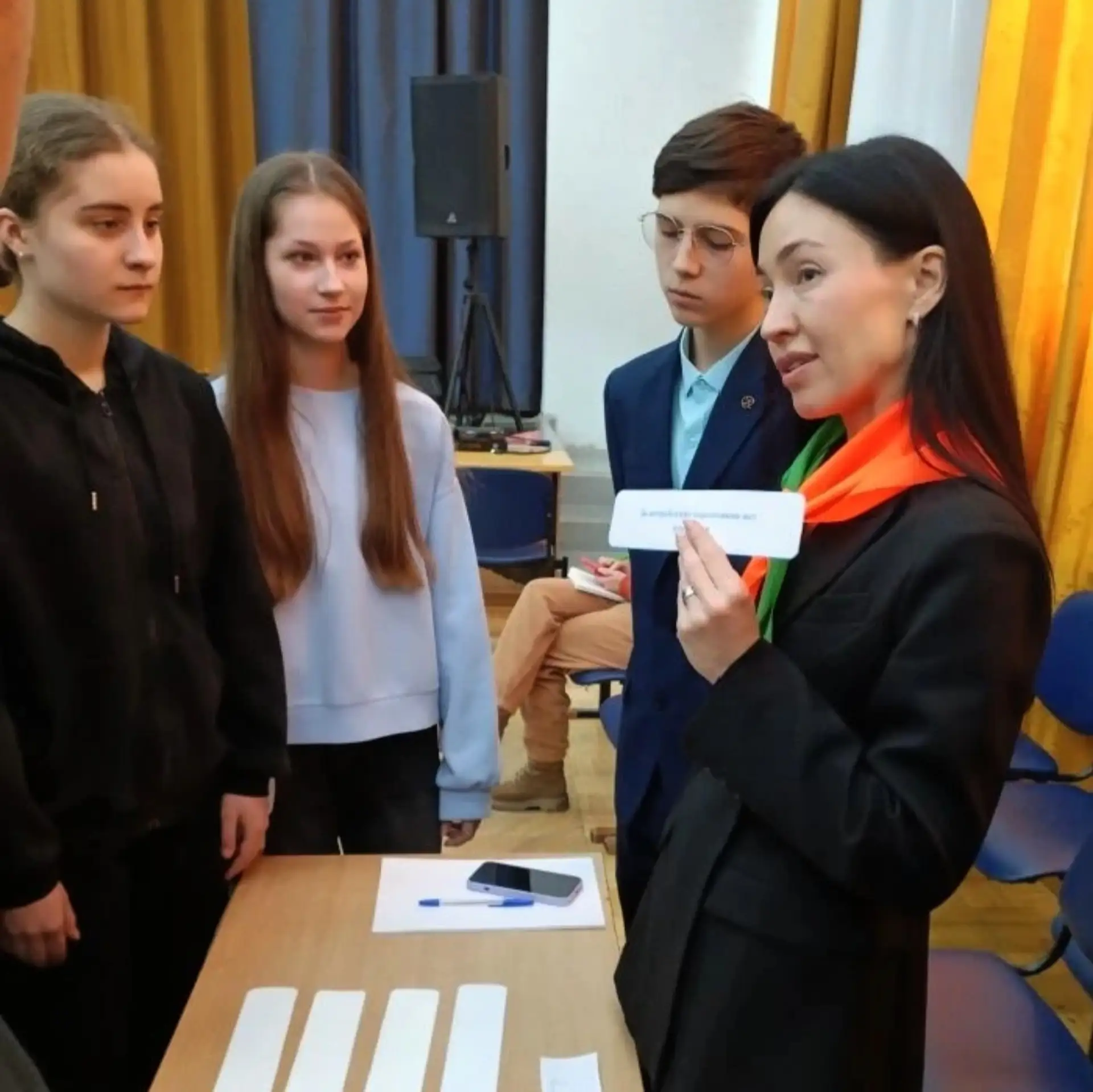 В 8-х классах нашей школы прошли мероприятия по профилактике употребления ПАВ и популяризации здоров