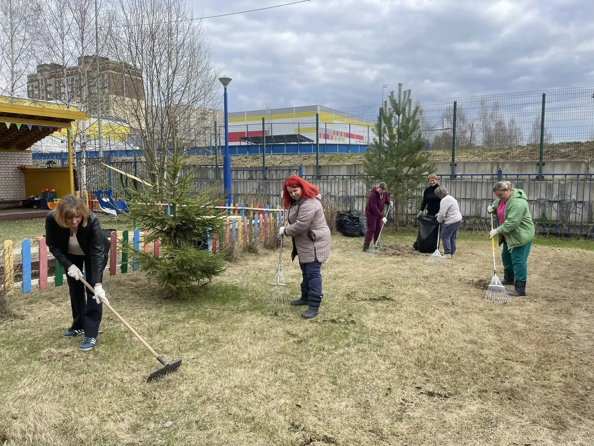 🧹 Мы активно присоединились к общегородскому субботнику!