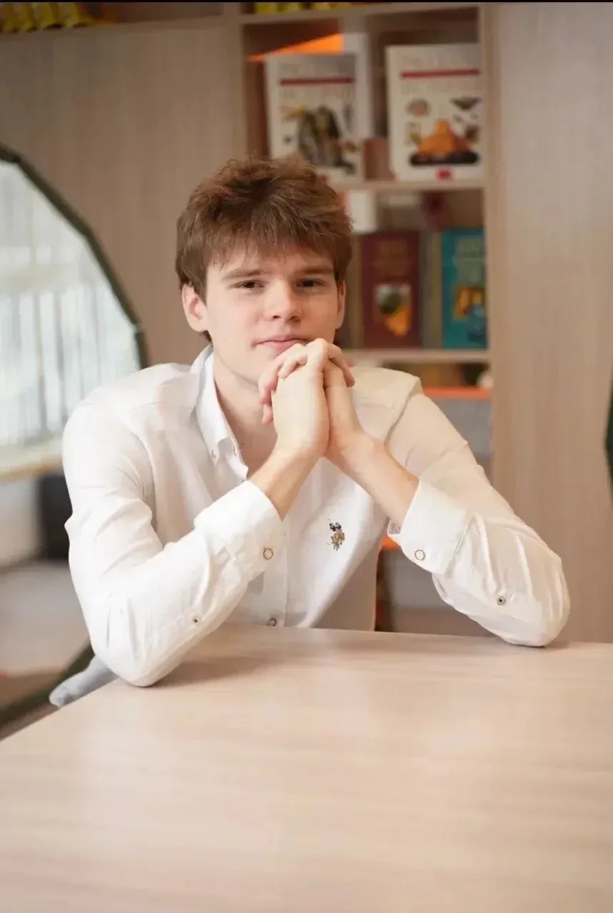 🔢«Через математические знания, полученные в школе, лежит широкая дорога к огромным, почти необозрим