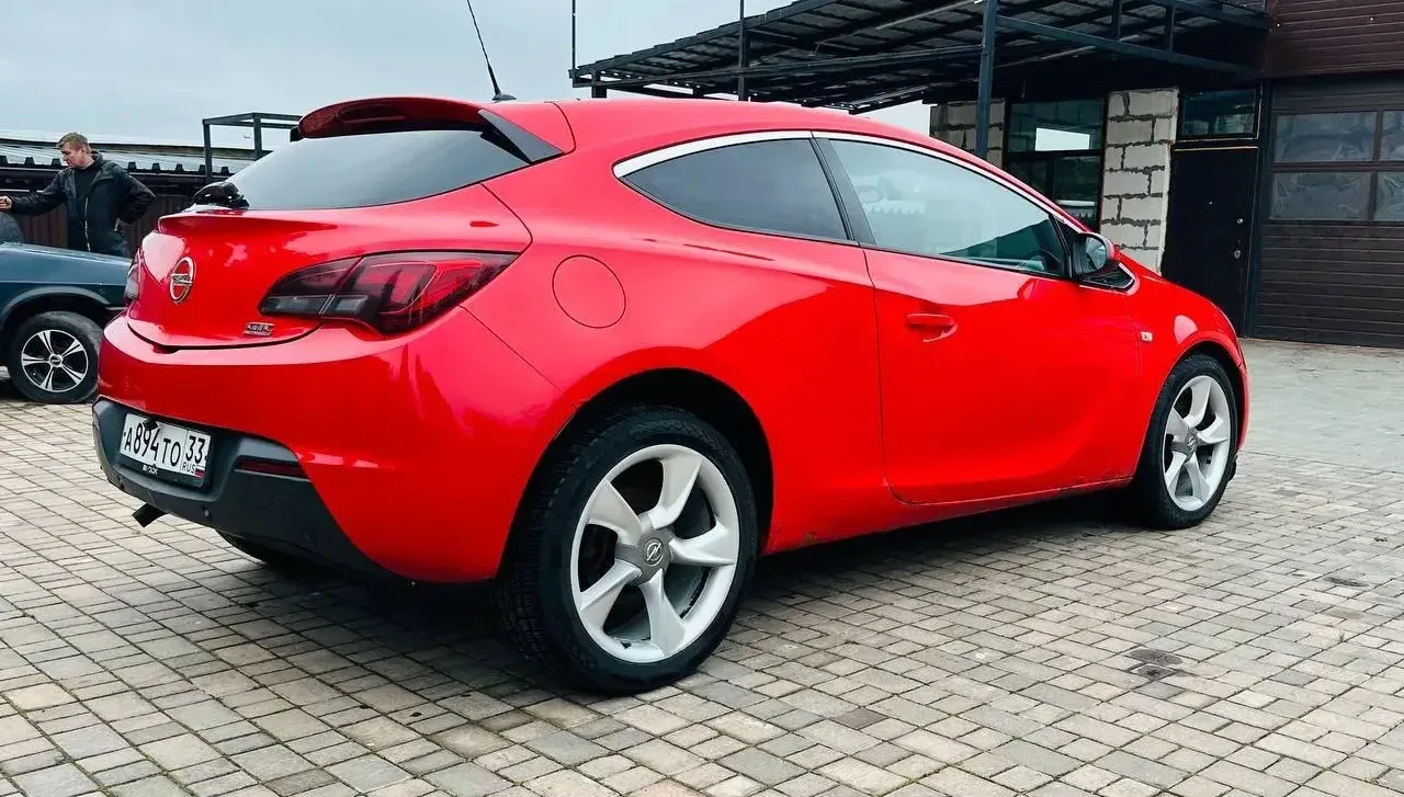 OPEL ASTRA GTC рест. 1.4 turbo (140л.с) МКПП 2012 год  ✅ Мотор на отлично ✅ 6-ст МКПП на отлично ✅ П