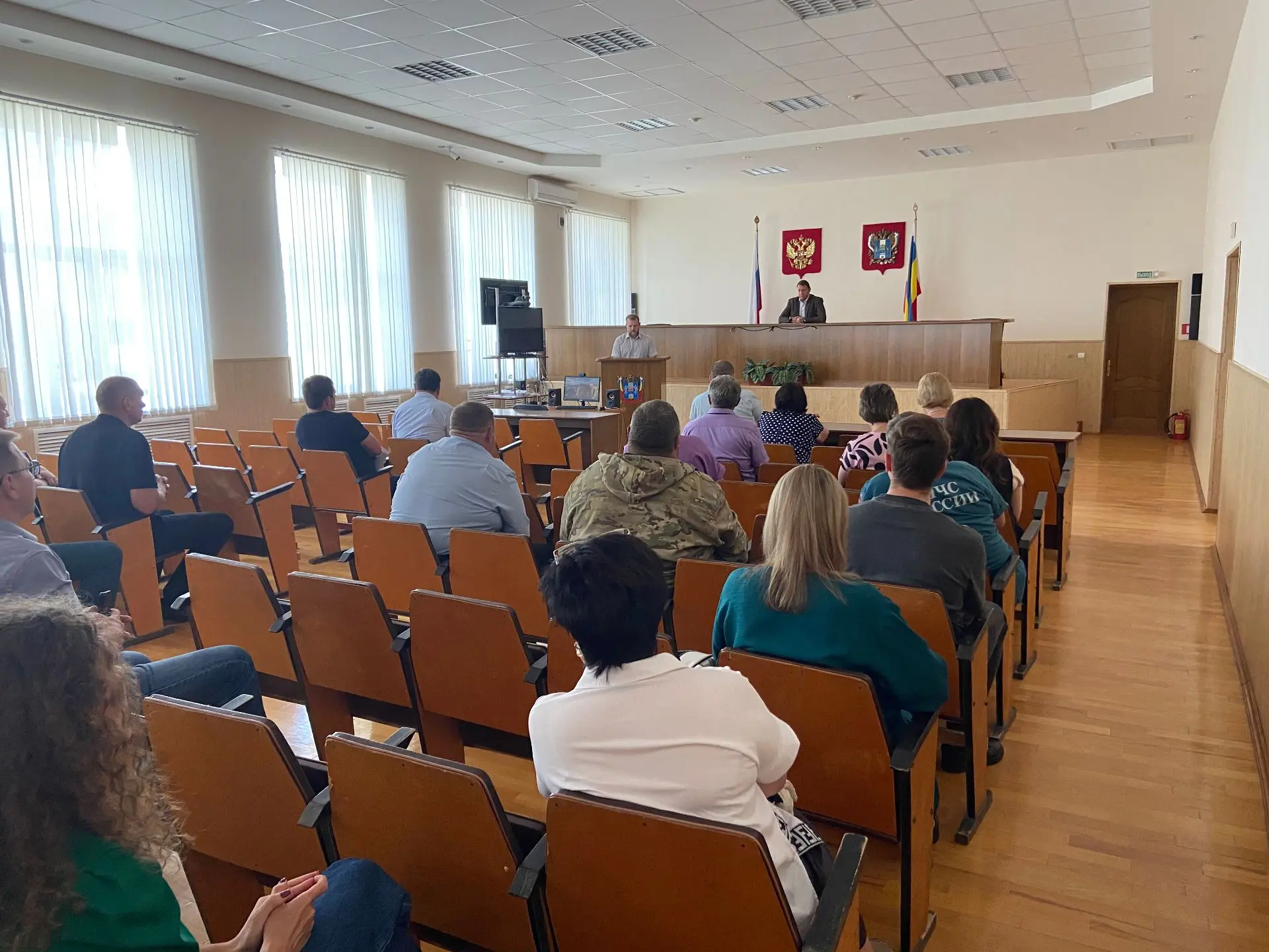 В администрации Боковского района состоялось внеочередное заседание комиссии по предупреждению и лик