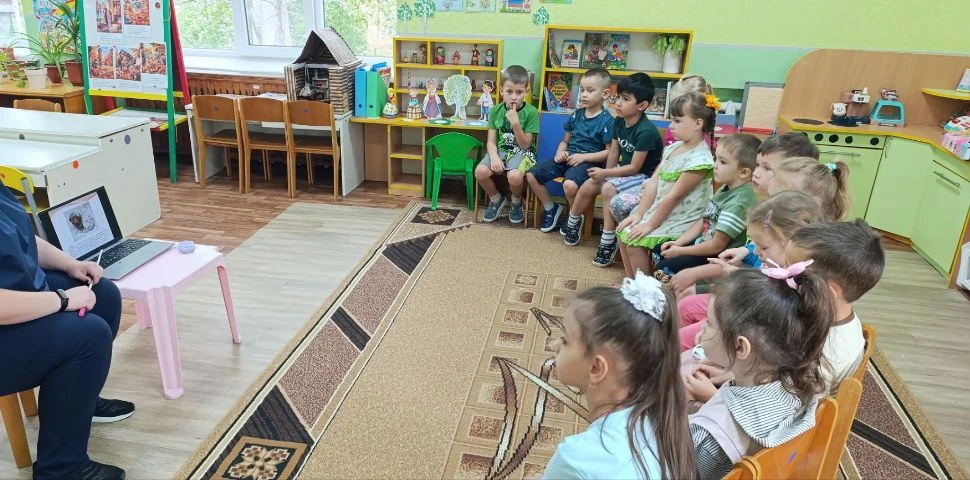 15 сентября в рамках партийного проекта «Зелёная экономика» в нашем детском саду состоя...