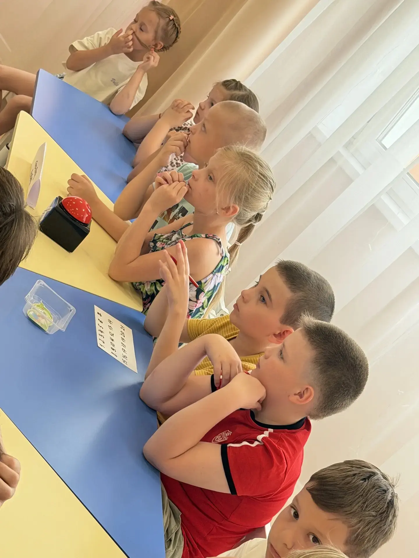 #КемеровоЭкологичный
Наш лагерь превратился в настоящую исследовательскую станцию. У нас прошёл супе