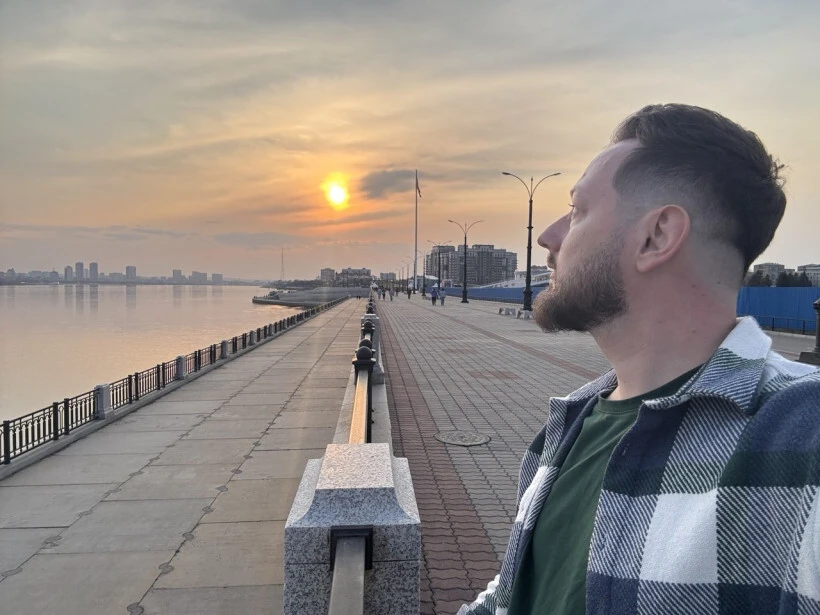 🇷🇺❤️«Главное открытие — дом»: как благовещенец объехал 50 стран и полюбил родной горо...