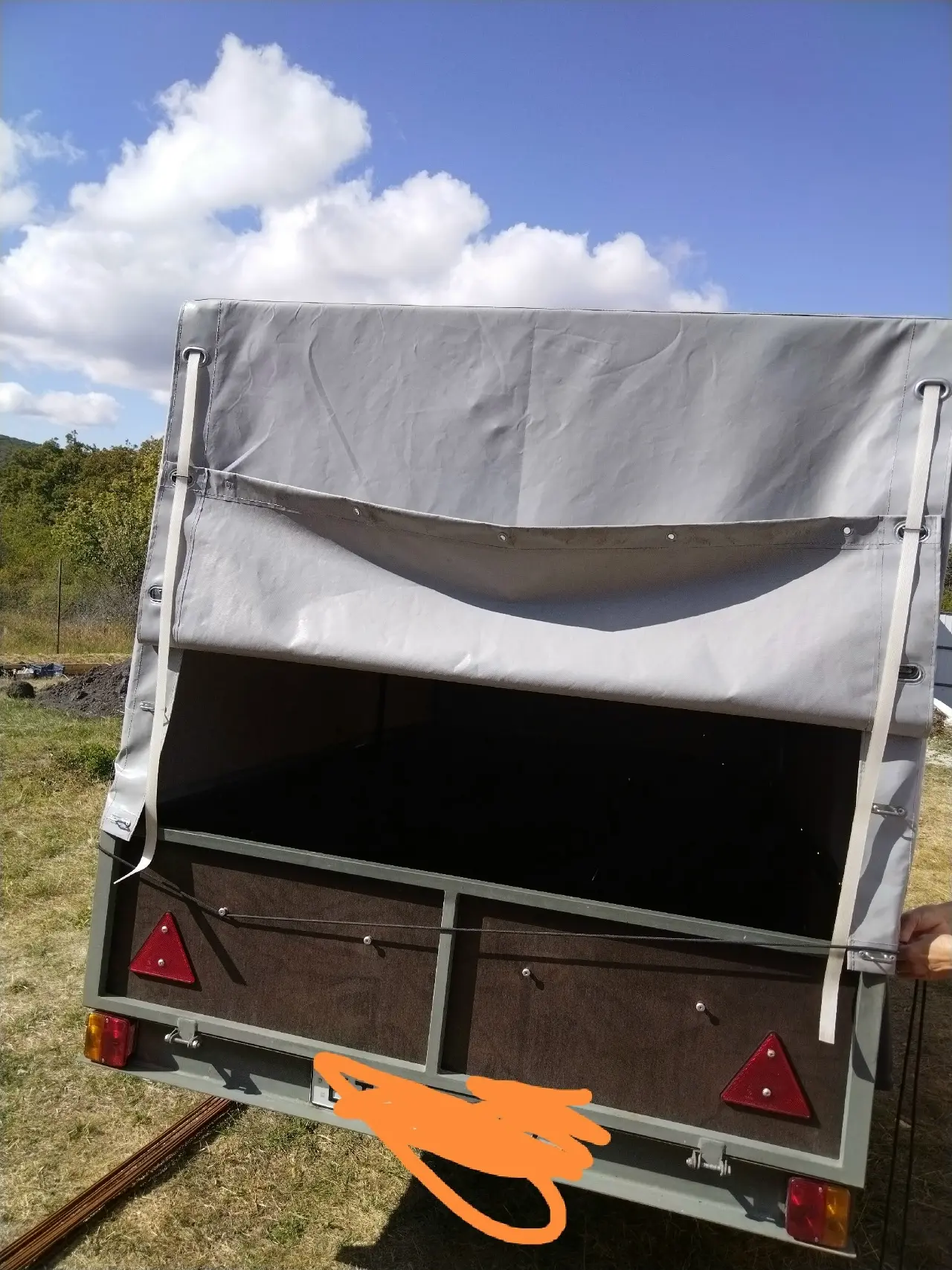 Продам б/у прицеп в отличном состоянии. Находиться в г. Судаке, Переваловке.