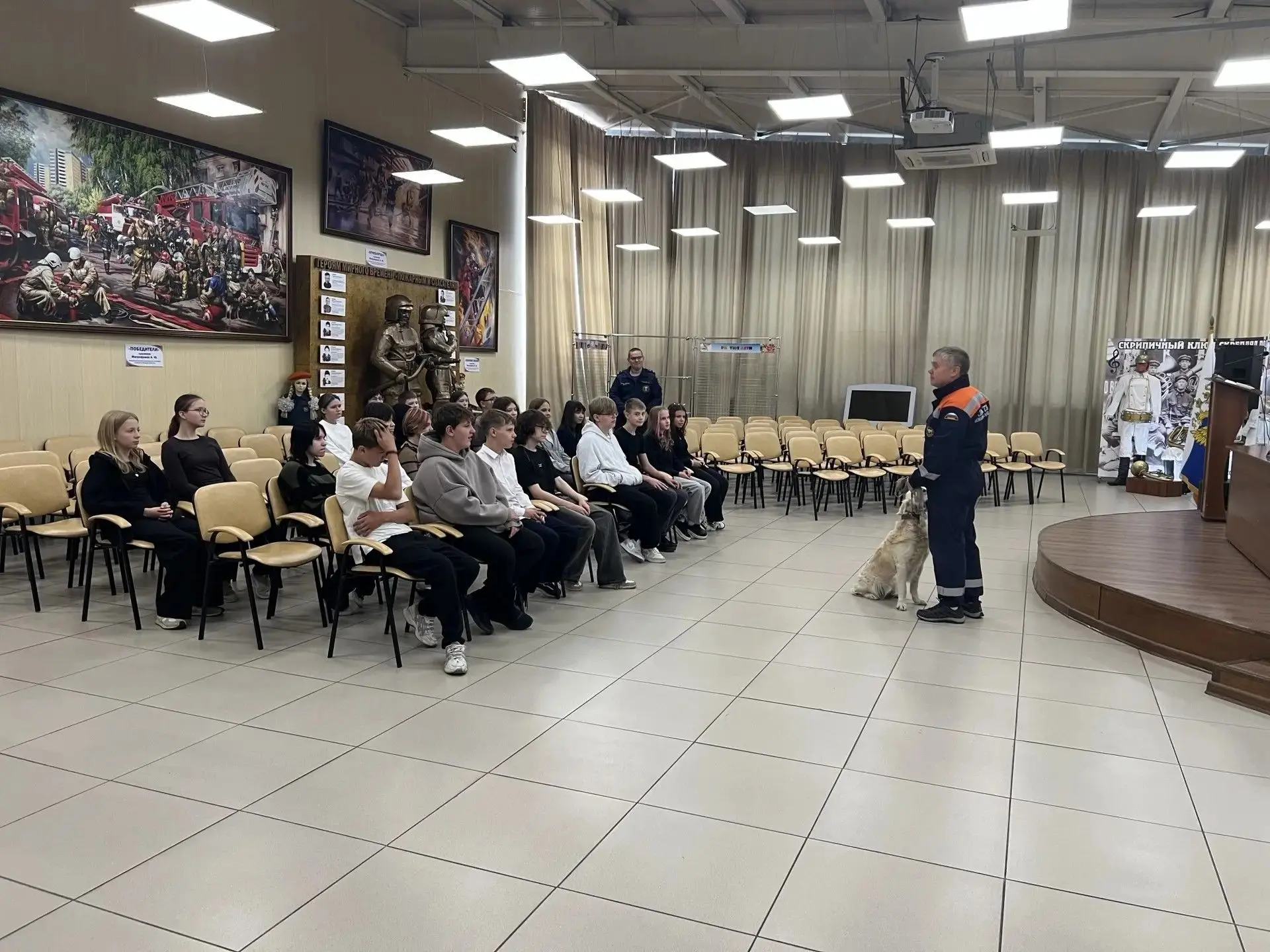 Уроки огня: как 7А узнал, почему Новосибирск стал каменным