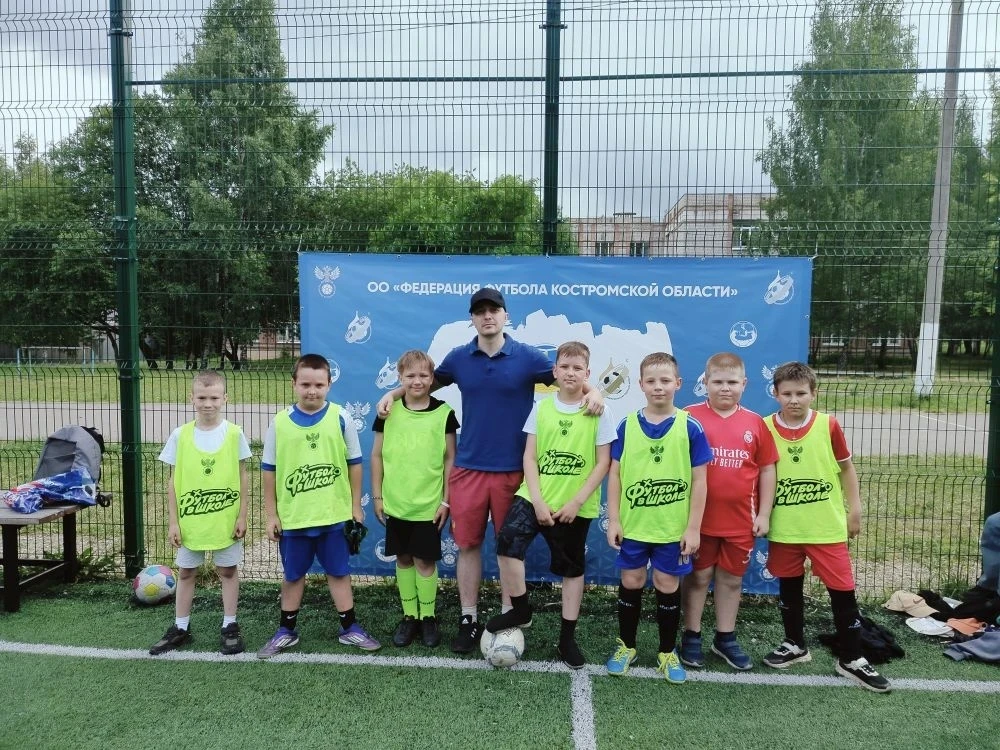 ⚽️ Бронза нашего Кубка!

Сегодня сборная нашей школы достойно выступила на соревнованиях по футболу 