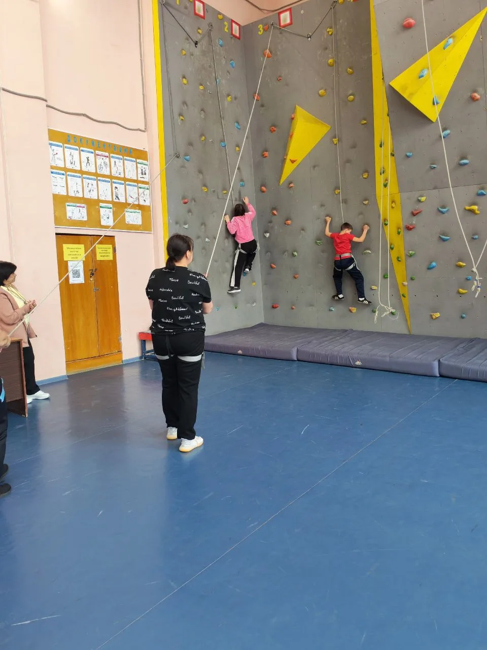 🧗‍♂️ Скалолазный драйв в Одесской станции юных туристов! 🧗‍♀️

26 марта 2026 года кипели настоящие