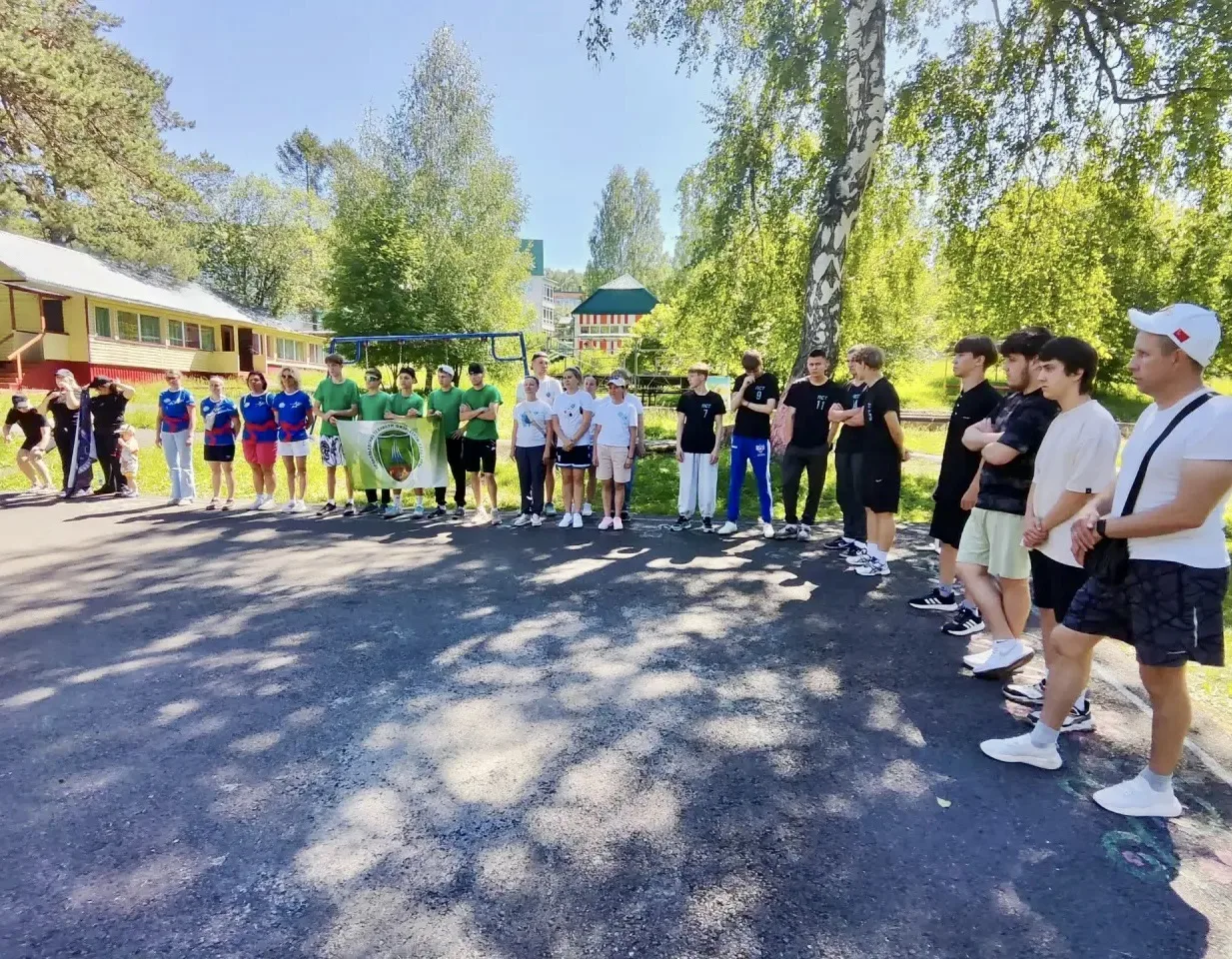 🌿 ПРОшагали ПРОкопьевск в загородном центре «Бережок» в Зенковском парке!

Сегодня в преддверии Дня