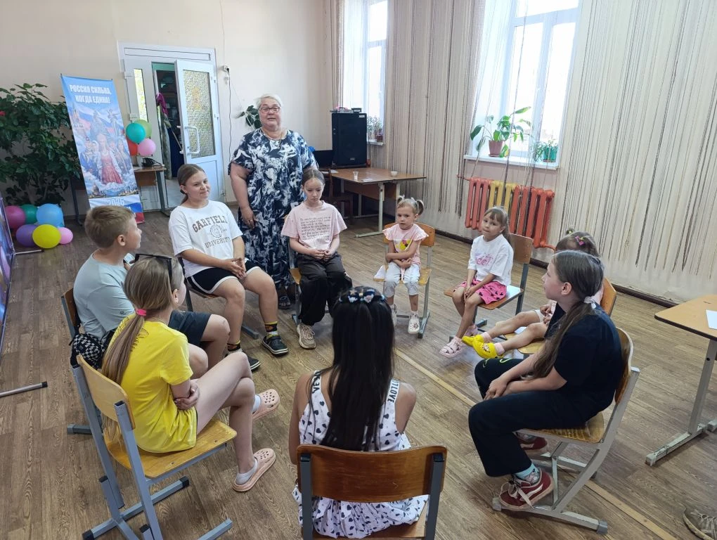 День Друзей в сводном отряде "Время Первых"! 🤝

Сегодня в нашем сводном отряде "Время Первых" царил
