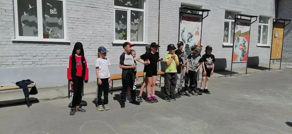 Последний звонок прозвенел, но школа вновь открыла двери для воспитанников пришкольного лагеря. 15 р
