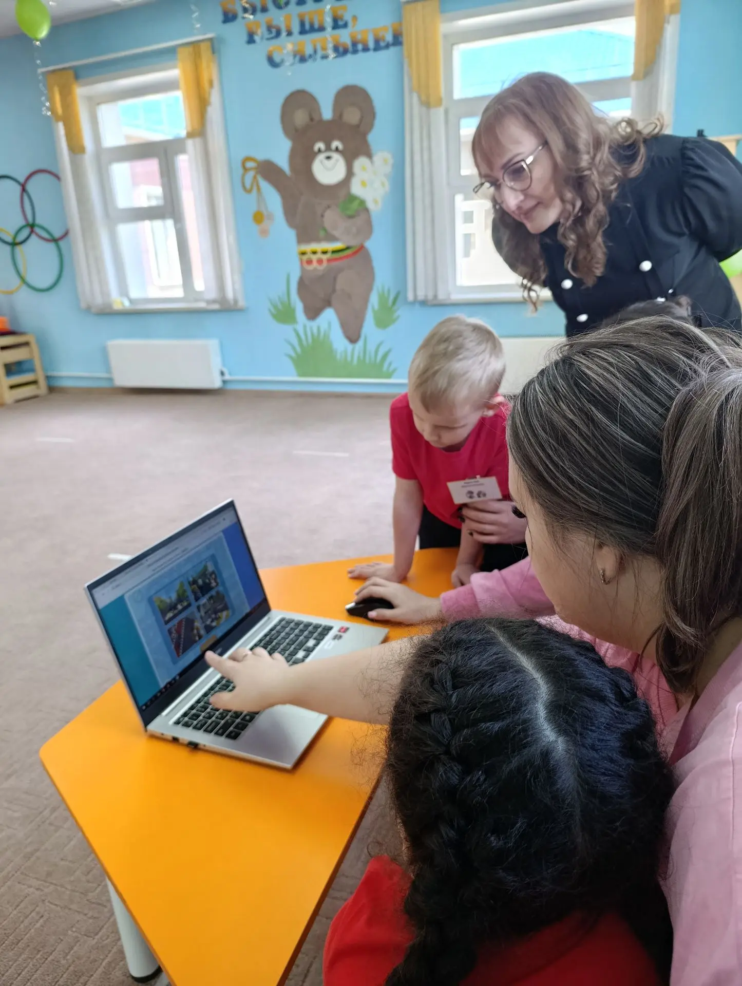 📌С целью повышения активности родителей к обеспечению безопасности детей дошкольного возраста в усл