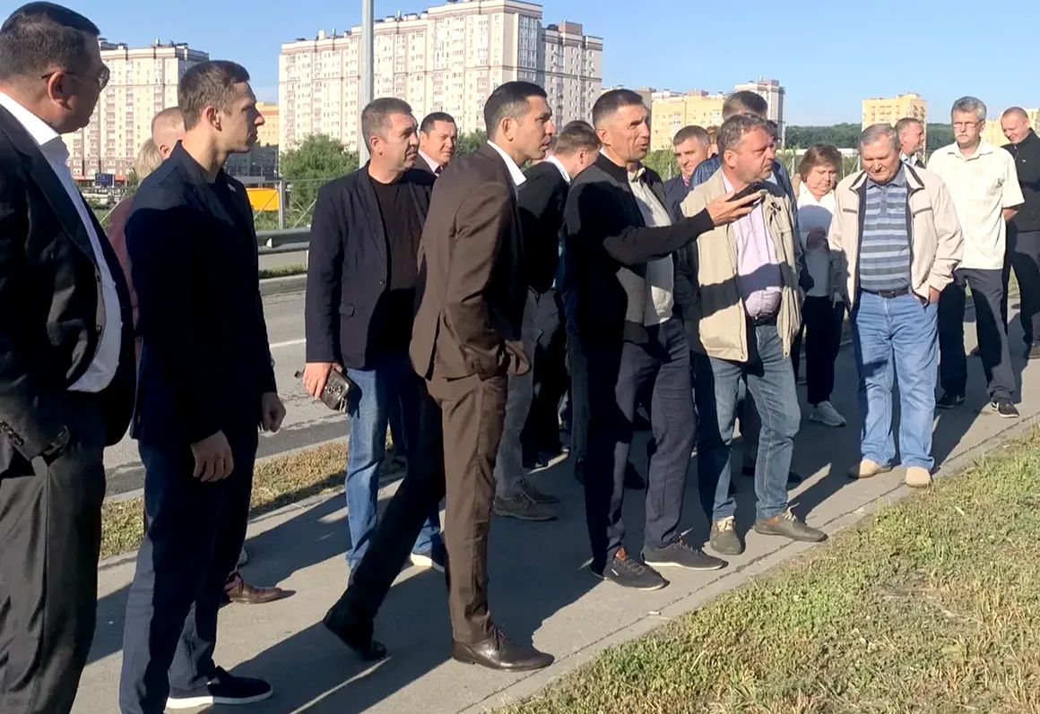 Сегодня в традиционном утреннем маршруте – улицы Красная, Карла Маркса, Кирова, Суворов...