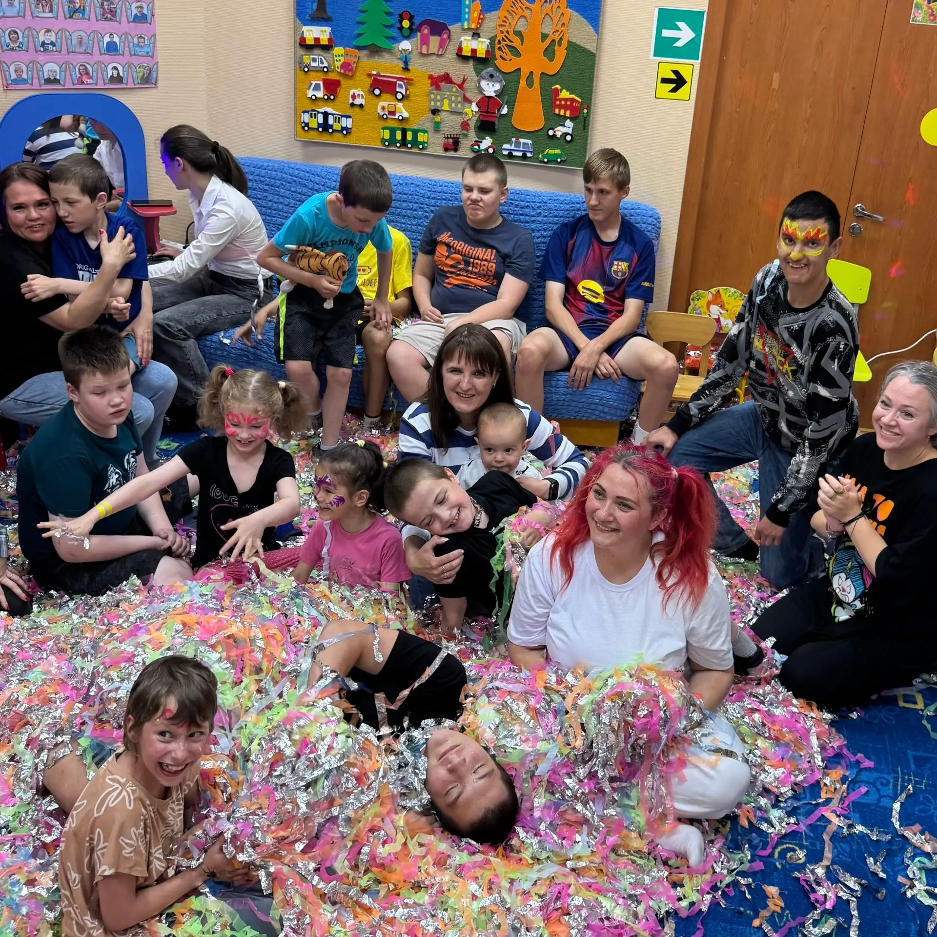 🥳 Если вы думаете, что дружба — это скучно, вы просто не были сегодня с нами в Полярнинском центре 